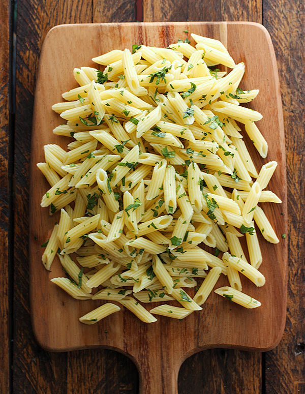 Avocado and Crab Pasta Salad with Grapefruit Tarragon Vinaigrette from SoupAddict.com