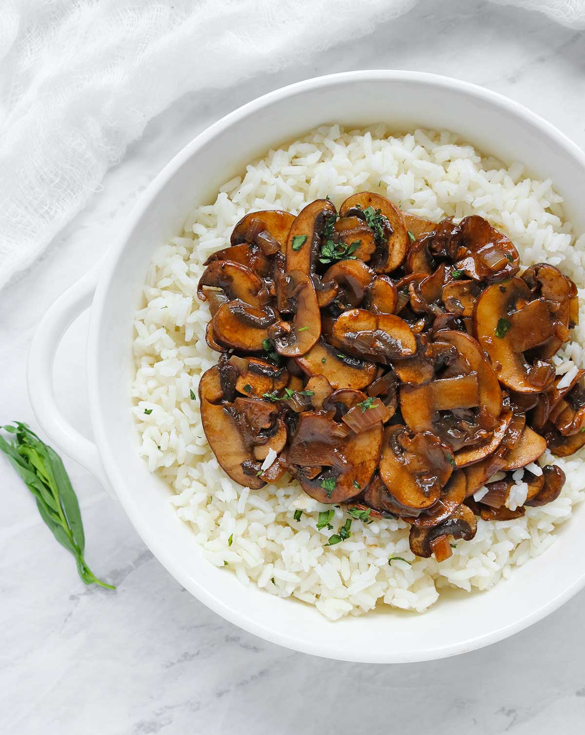 Balsamic Mushrooms with Tarragon Rice from SoupAddict.com