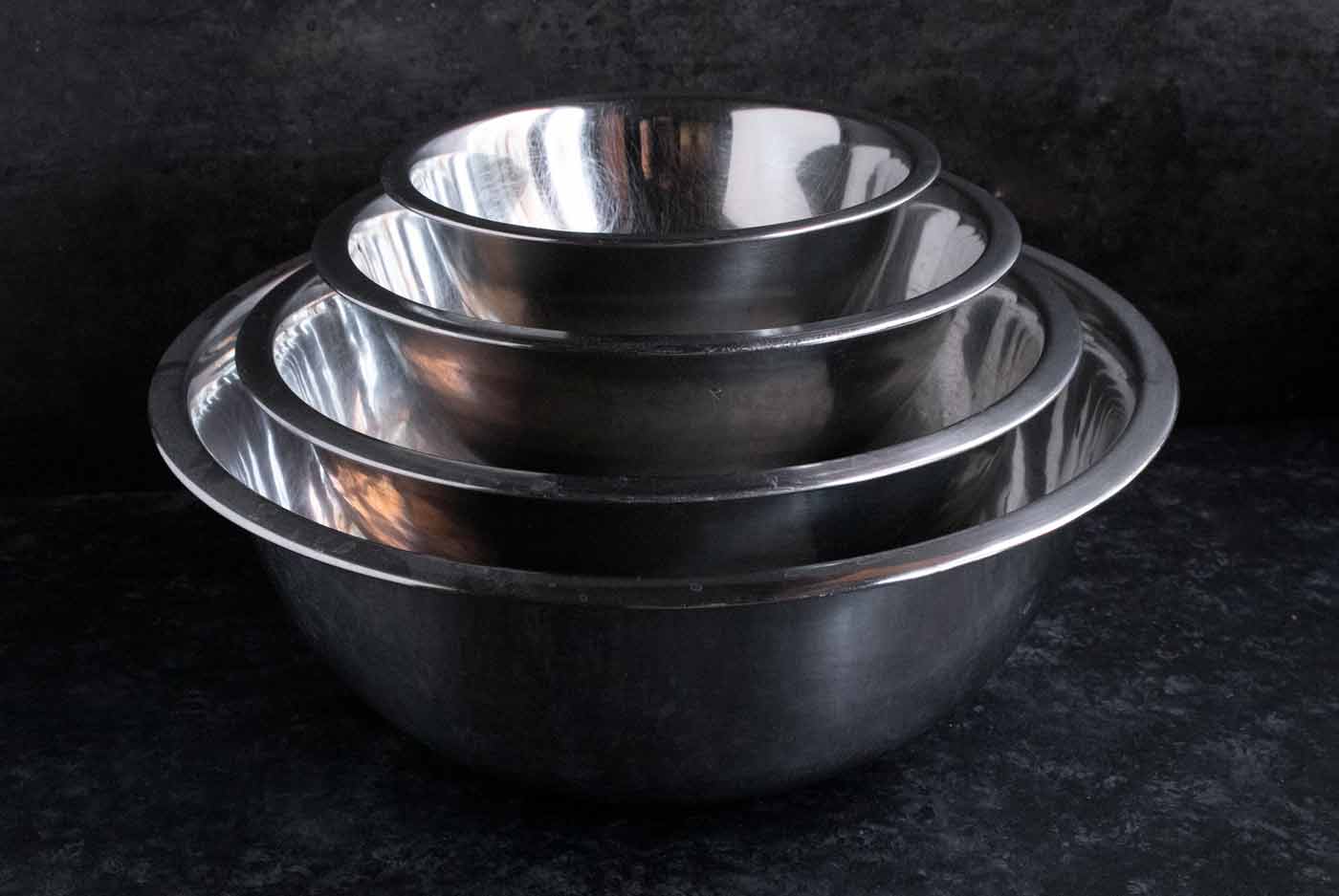 Photo of nested mixing bowls.